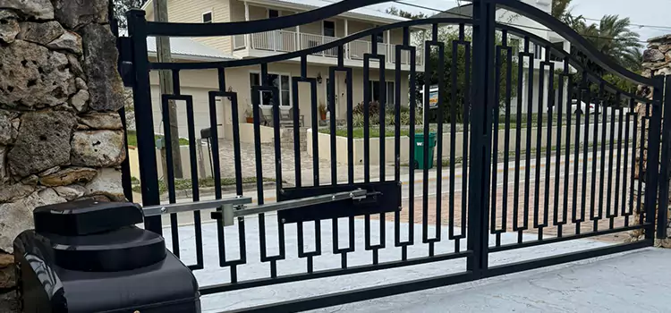 Swing Gate Opener with Keypad Plantation